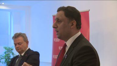 Sarwar accuses Scottish Government of financial illiteracy