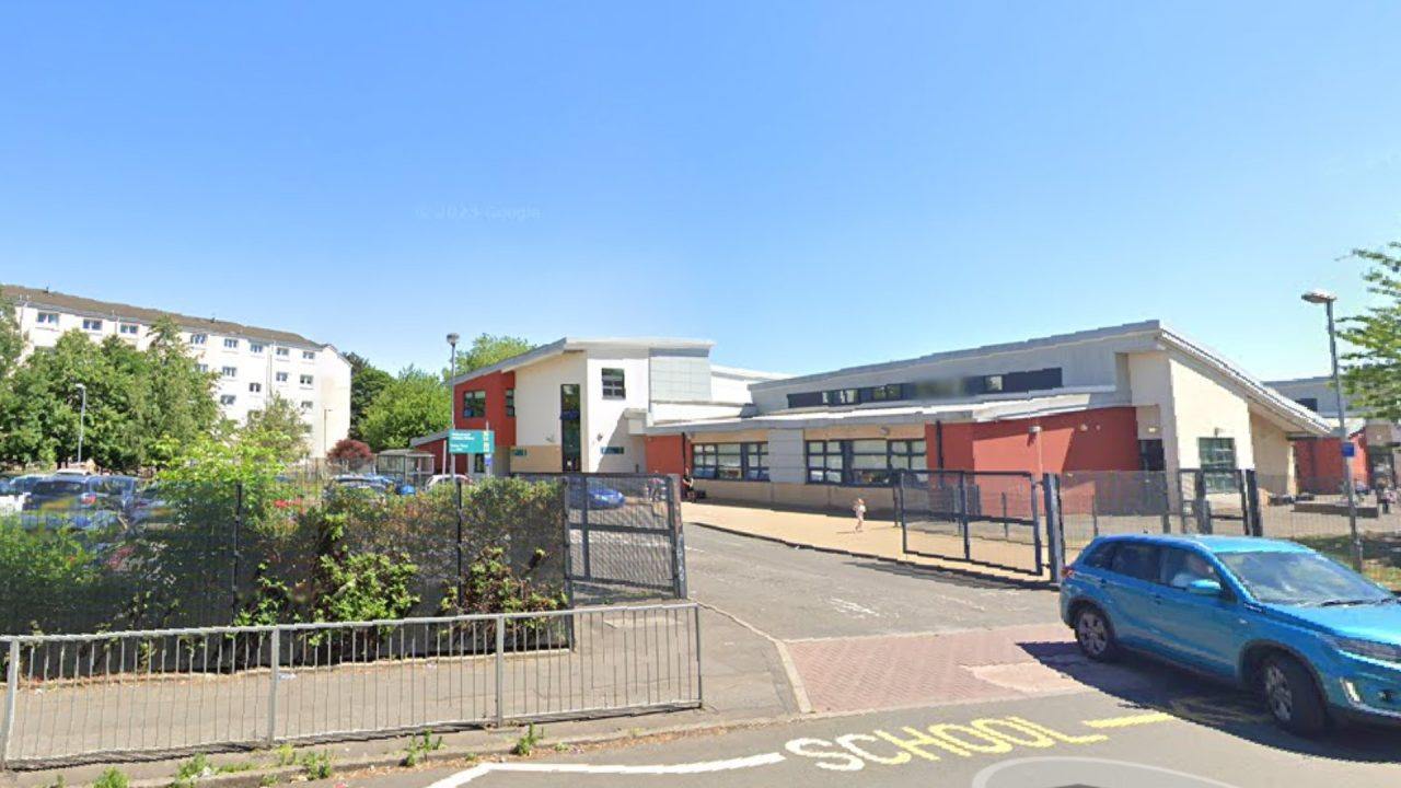 ‘Misguided and toxic’ anti-adult English lesson protest outside Glasgow primary school