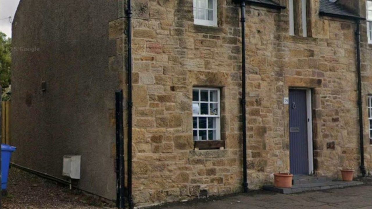 Bid for homeowner to install private EV charger on public footpath rejected