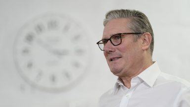 Starmer says Government will stay neutral on assisted dying