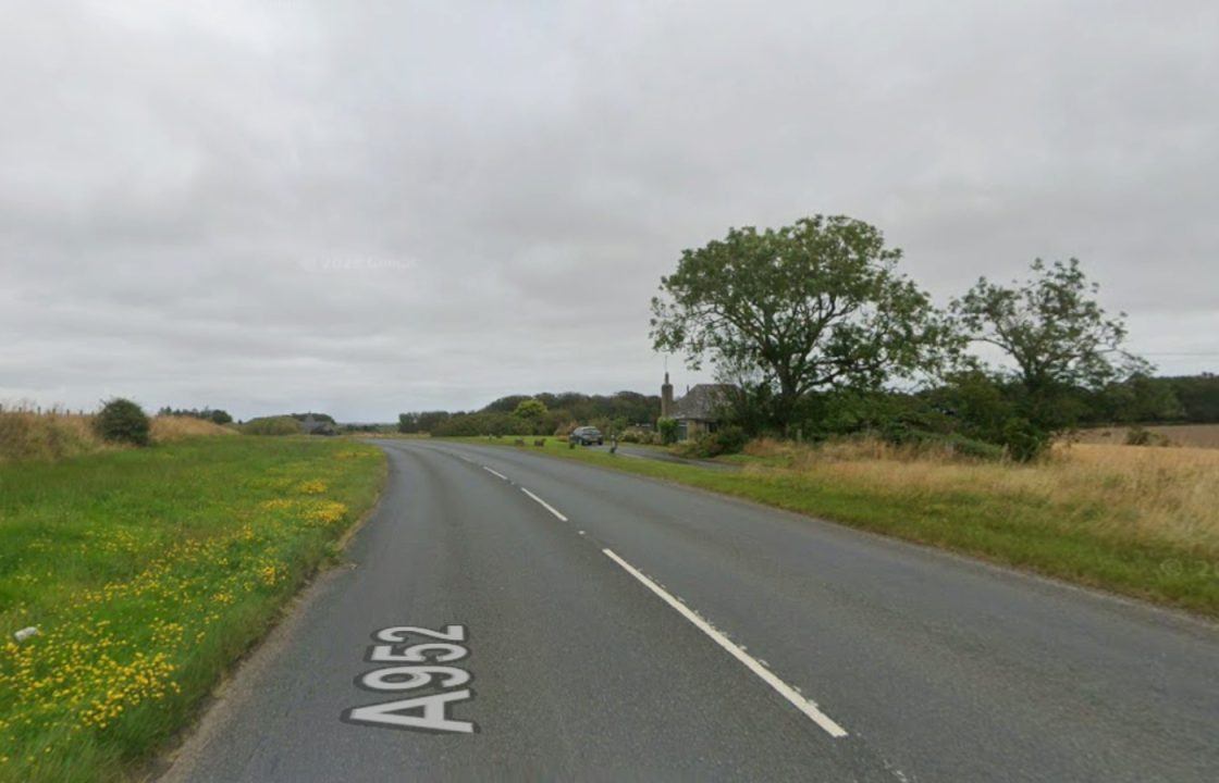 Two dead and four in hospital including two children following crash on A952
