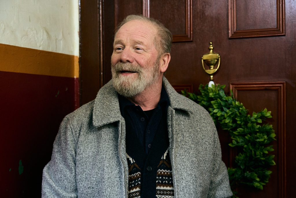 Peter Mullan features in new film Hogmanay