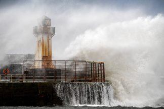 Storm Bram weather updates: Scotland being hit with warning of 90mph winds