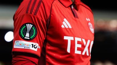 Aberdeen beaten in Prague to finish bottom of Conference League table