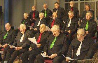 ‘Unlikely’ group of pals form festive friendships through singing