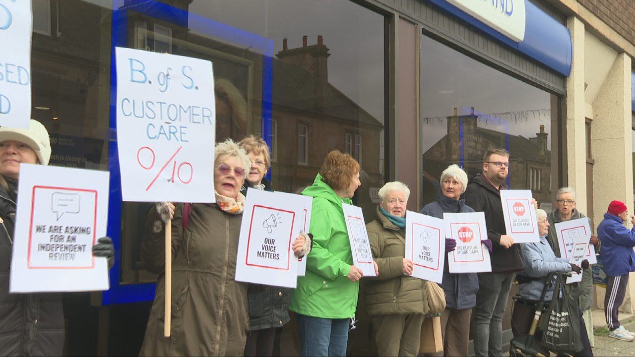 Closure of Larkhall’s last bank ‘will hit vulnerable hardest’