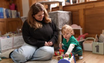 Scotland’s falling birth rate: Parents say rising costs stop them having more children