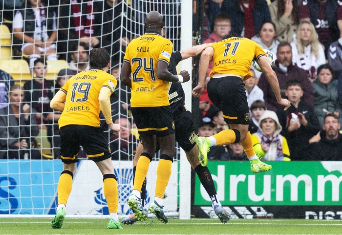 Livingston and Kilmarnock extend winless runs as points shared in West Lothian