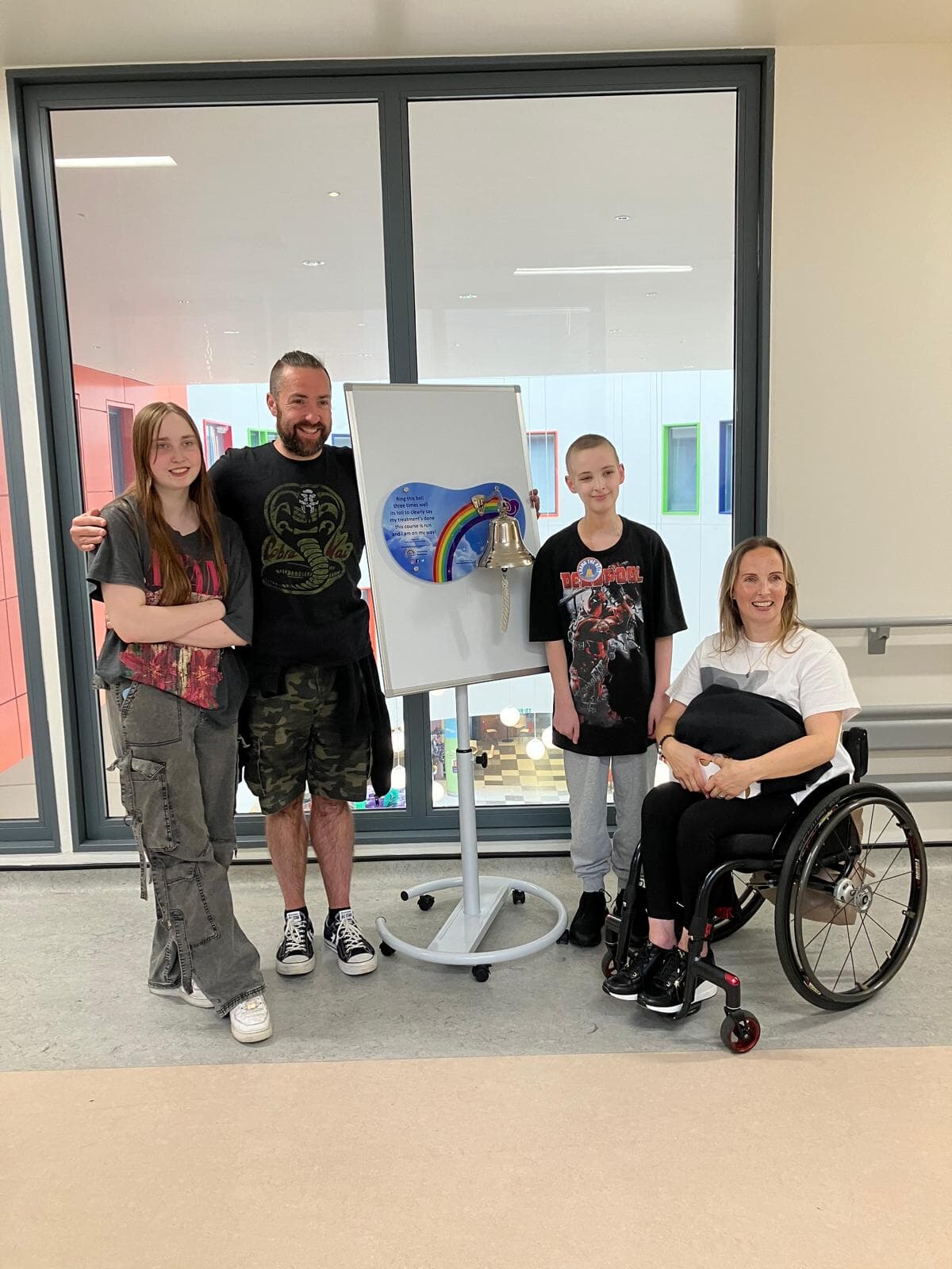 Tributes have been paid to an 'amazing' nurse who helped a mum and son on their cancer journeys 33 years apart