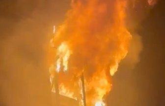 Fire crews battle late night blaze at house in Dunfermline