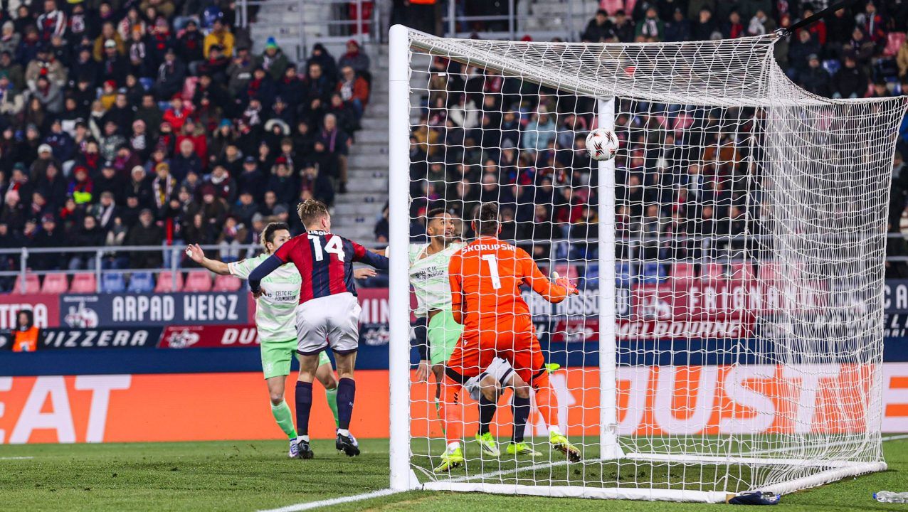Ten-man Celtic draw 2-2 with Bologna for valuable Europa League point