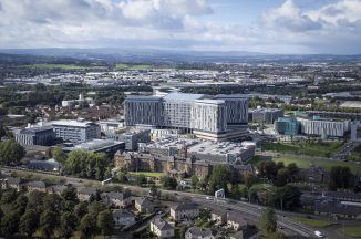 Project managers of flagship hospital should be held to account, inquiry hears