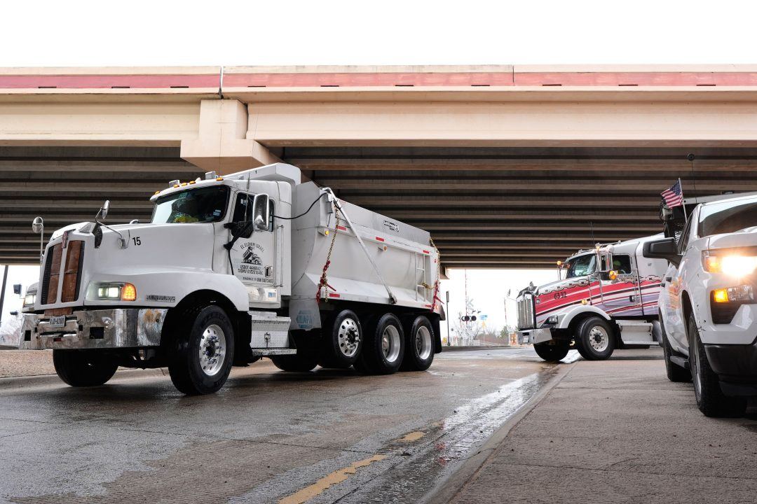 More than 8,000 flights cancelled as winter storm bears down on US