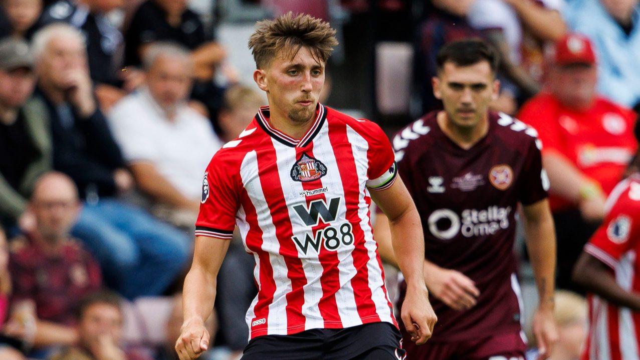 Rangers approach Sunderland over loan deals for midfielder Dan Neil and winger Romaine Mundle
