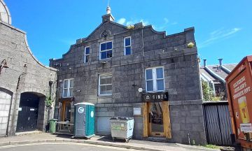 Aberdeen steak restaurant submits plans to rebrand as ‘dive bar’ with bucking bronco