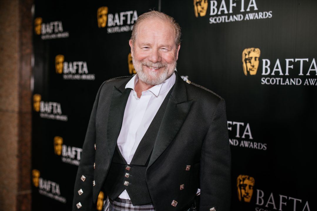 Scots actor Peter Mullan attacked while trying to stop man assaulting partner