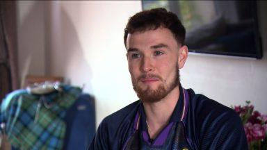 Tartan Army walker sets out on 3,000-mile US trek for charity