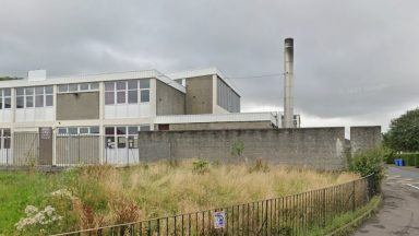 Investigation launched after ‘stranger’ found in Glasgow primary school building