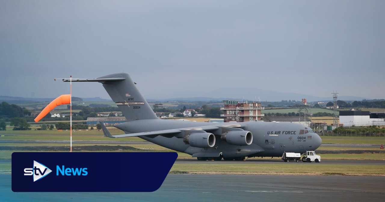 Greens call for ban on US military using Prestwick Airport