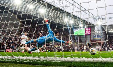 Claudio Braga’s goal takes Hearts seven points clear ahead of Old Firm clash