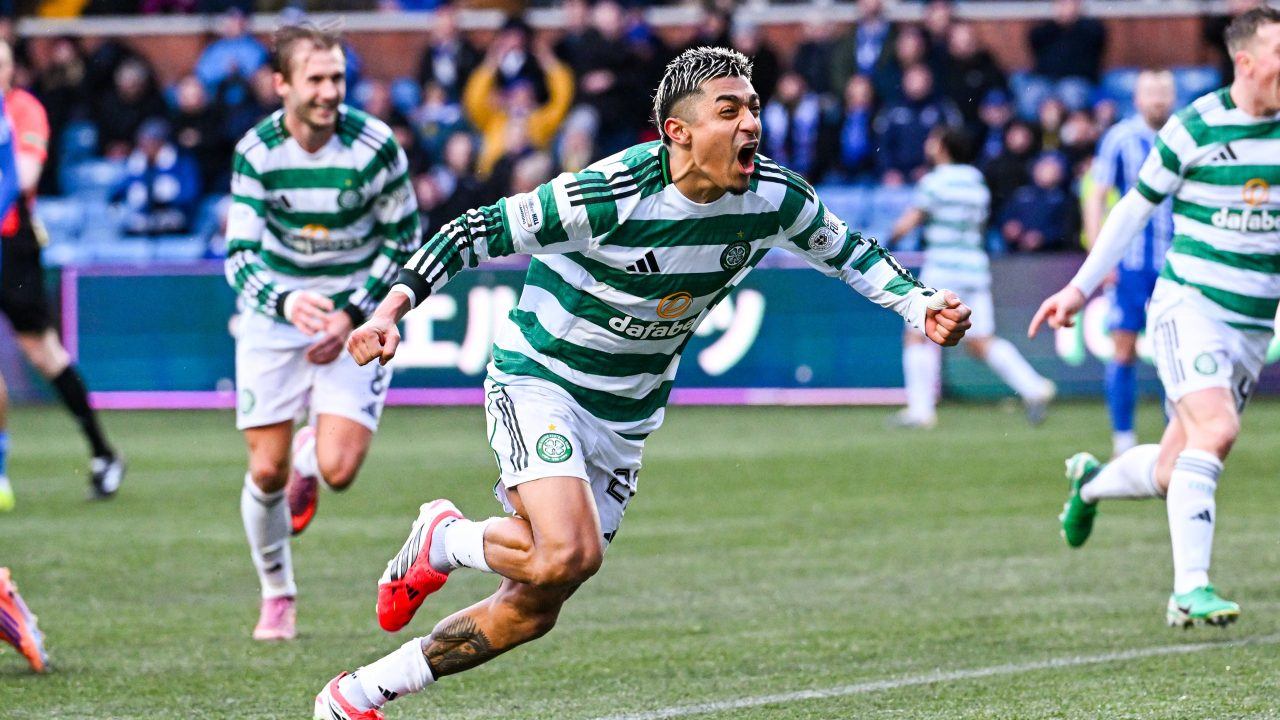 Celtic's Julian Araujo celebrates scoring to make it 3-2