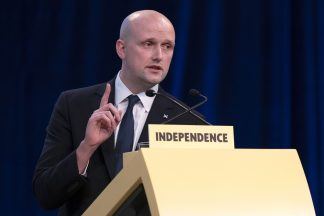 Stephen Flynn urges Prime Minister Keir Starmer to ‘do the right thing and resign’ over Mandelson