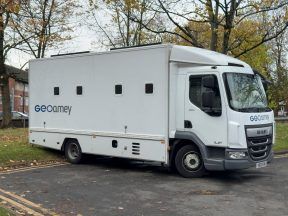 Custody officer ‘angry’ after pronoun disagreement, tribunal told