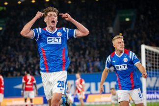 Rangers move for striker Ryan Naderi likely to be done in the summer