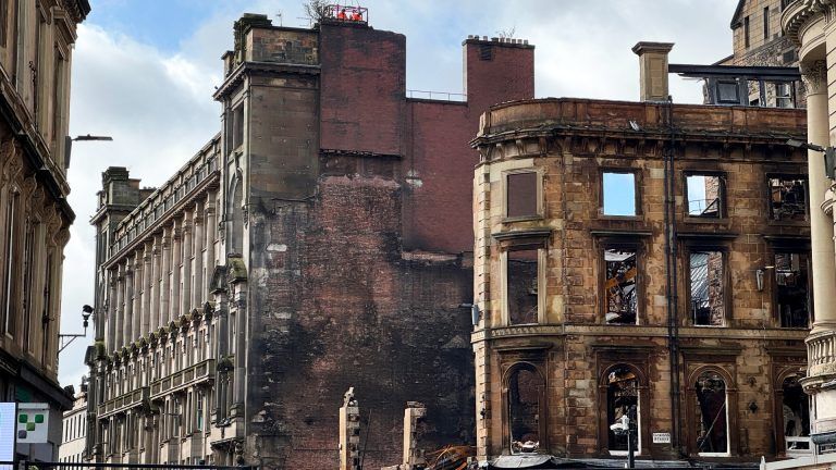 Demolition of fire-ravaged building at Glasgow Central begins | STV News