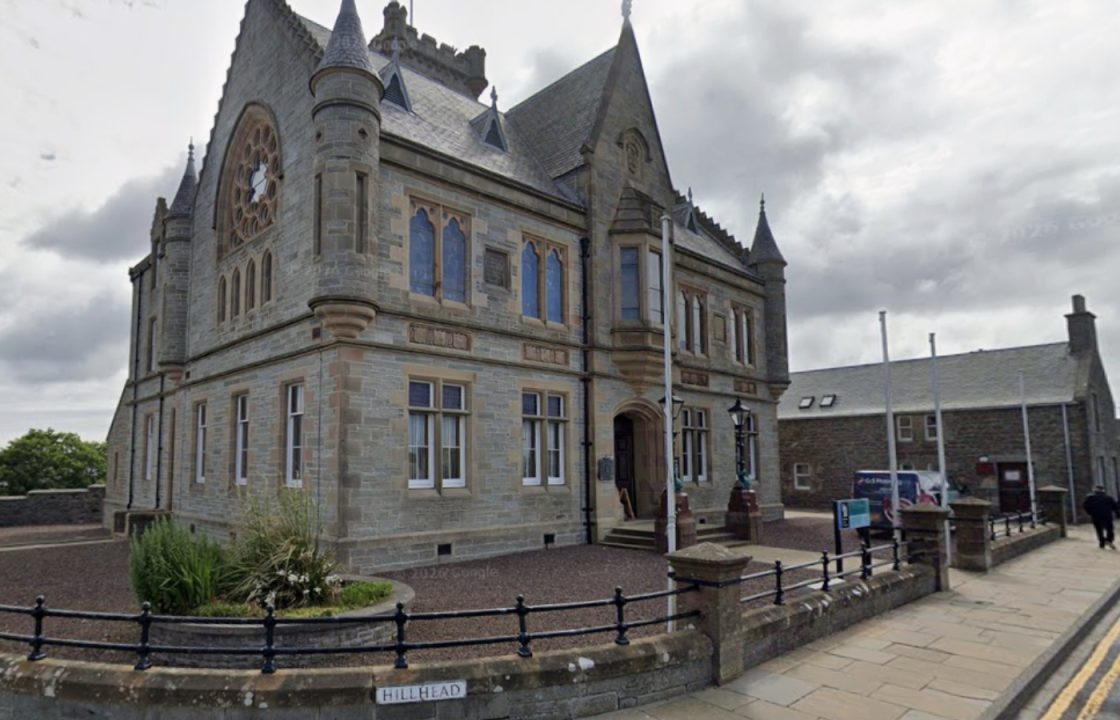 Lerwick Town Hall in Shetland to close for three months due to plumbing works