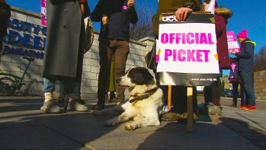 Aberdeen University lecturers resume strike after talks fail