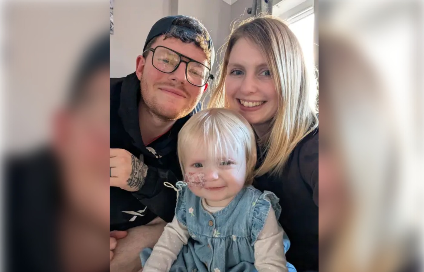 Elyza with her parents