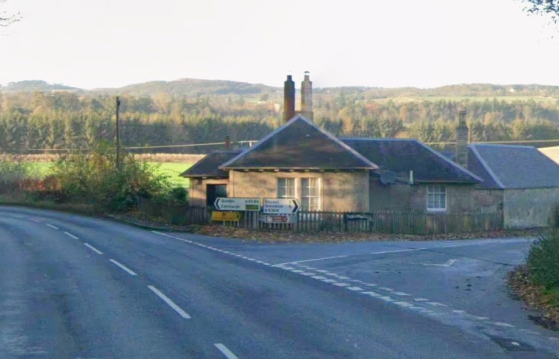 Two drivers dead in Kelso crash involving two cars as road closed overnight 
