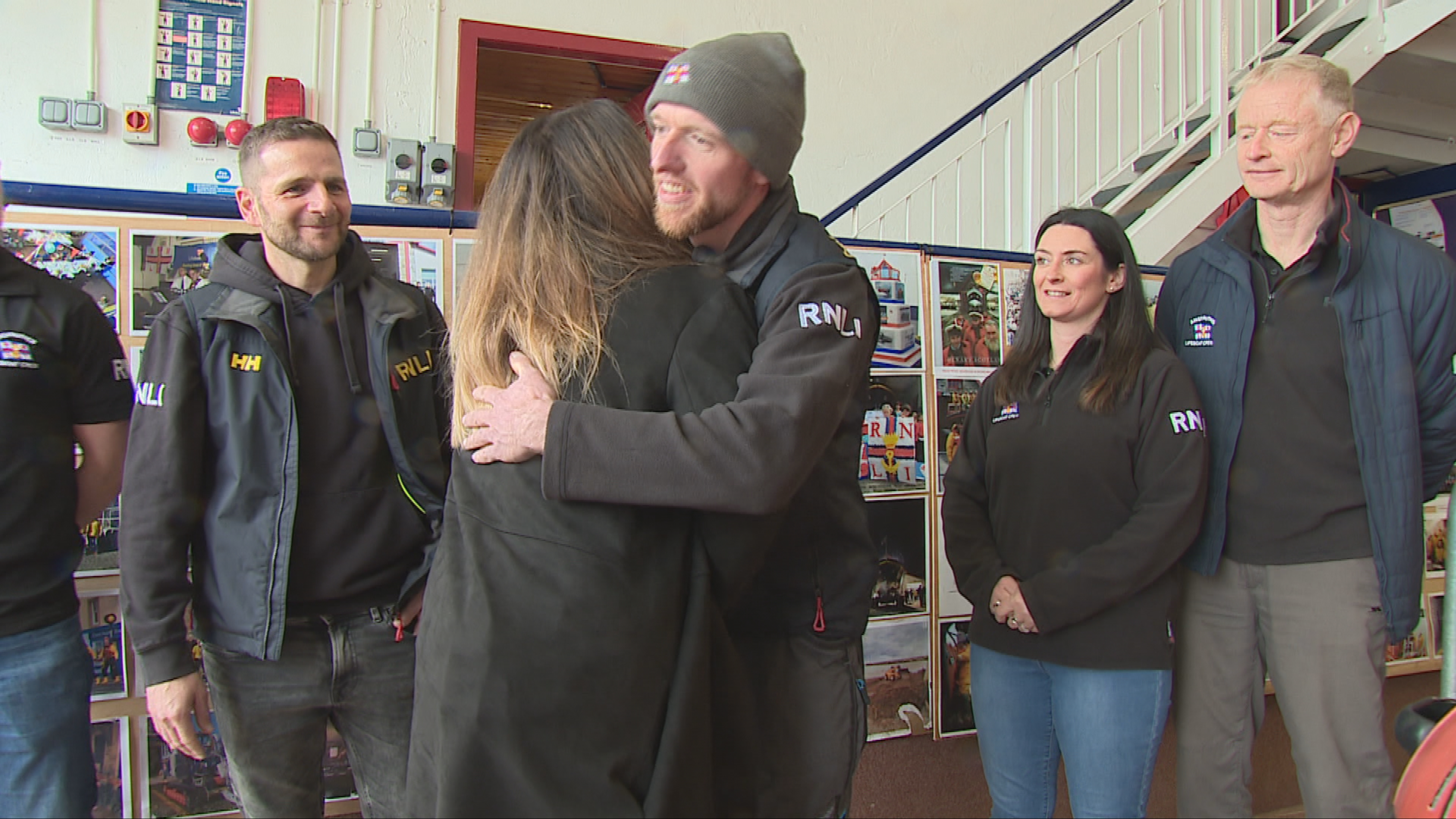 'Heroes': Mandy hugs one of the RNLI volunteers