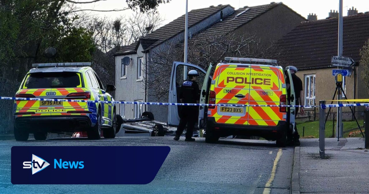 Three taken to hospital after multi-vehicle crash in Aberdeen | STV News