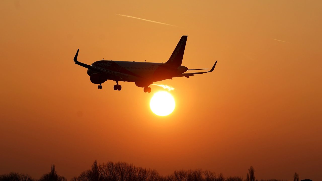 Airports warn of ‘systemic’ jet fuel shortage if Strait of Hormuz stays closed