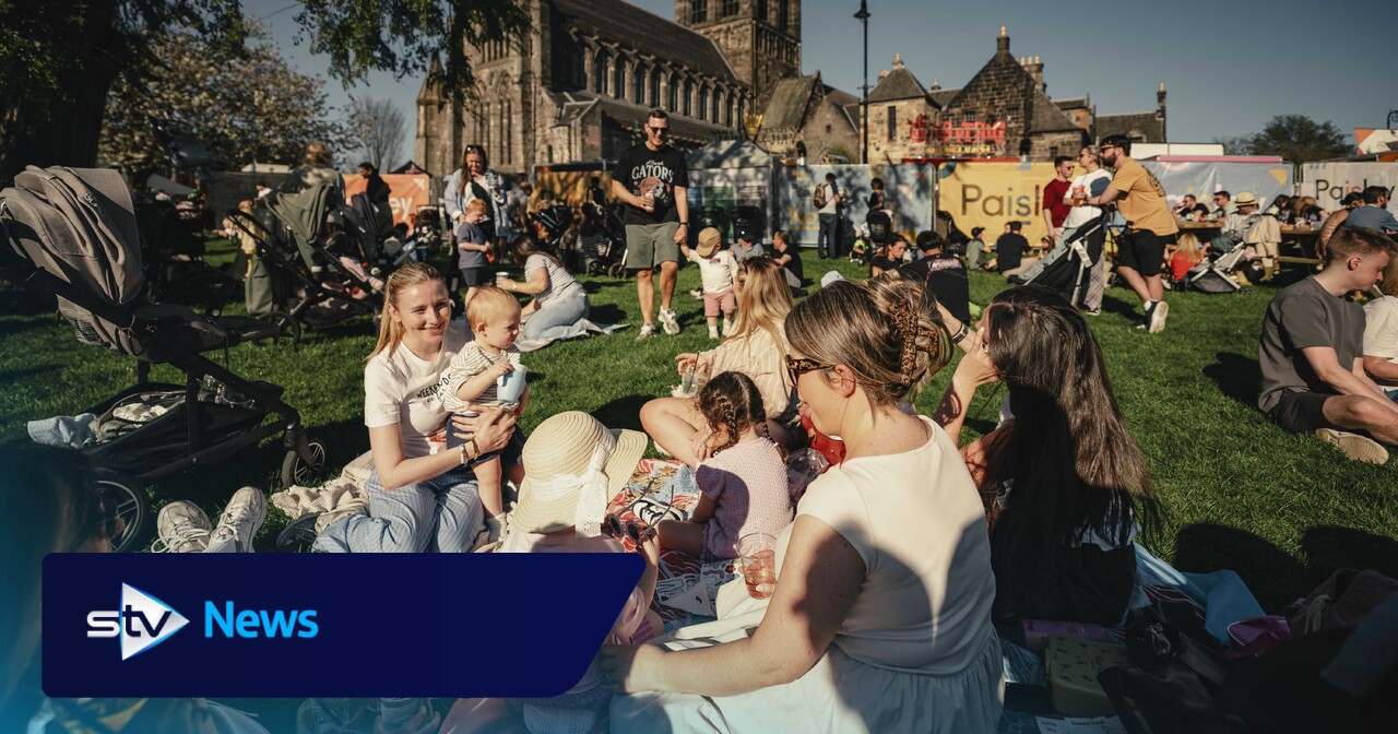 Paisley Food and Drink Festival 2026 gets under way in sunshine