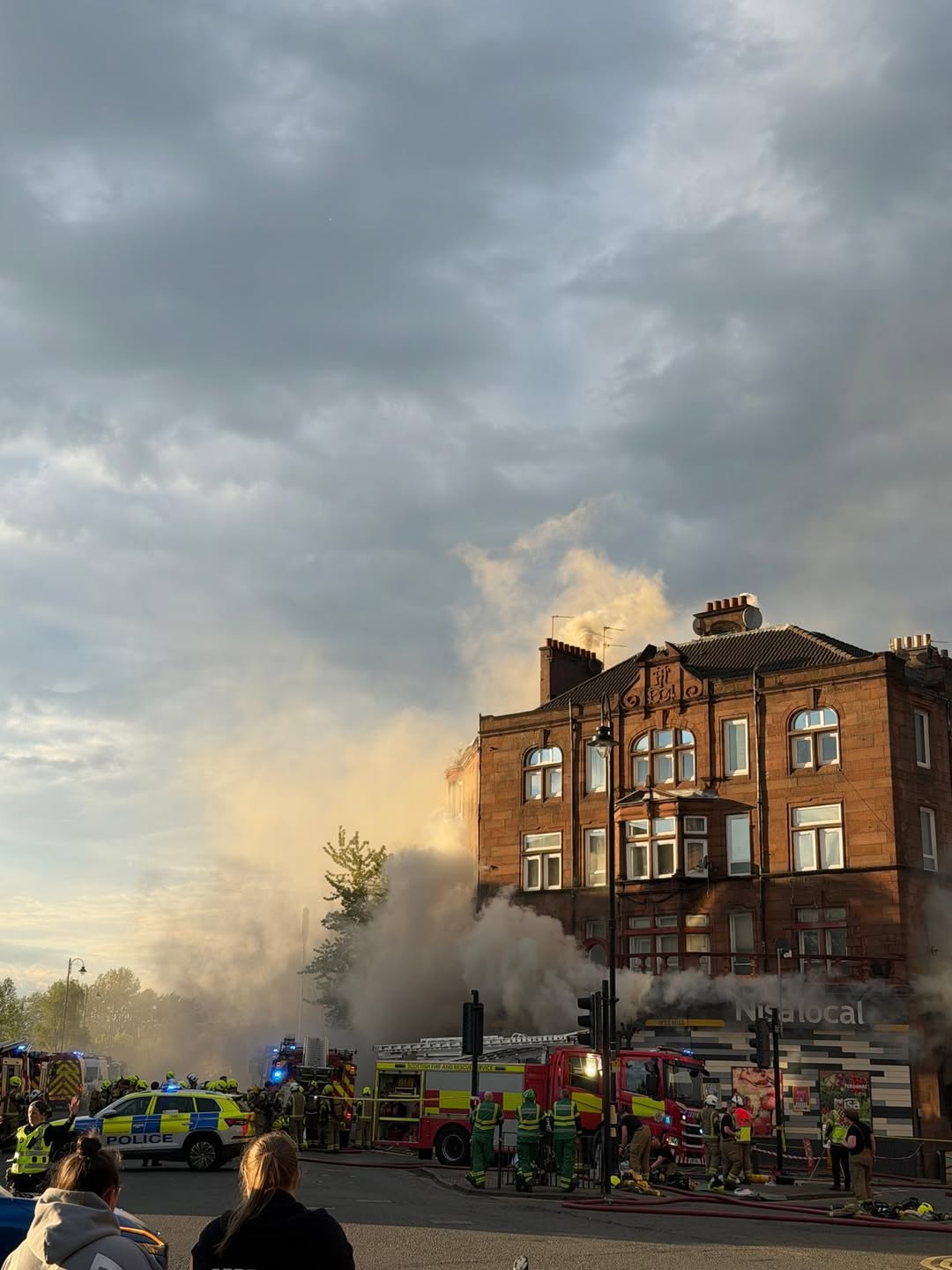 Fire breaks out at Nisa store in Rutherglen