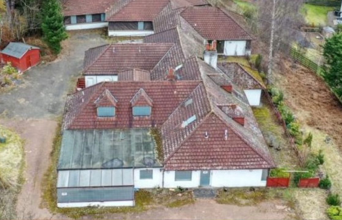 Five youths reported for entering abandoned care home