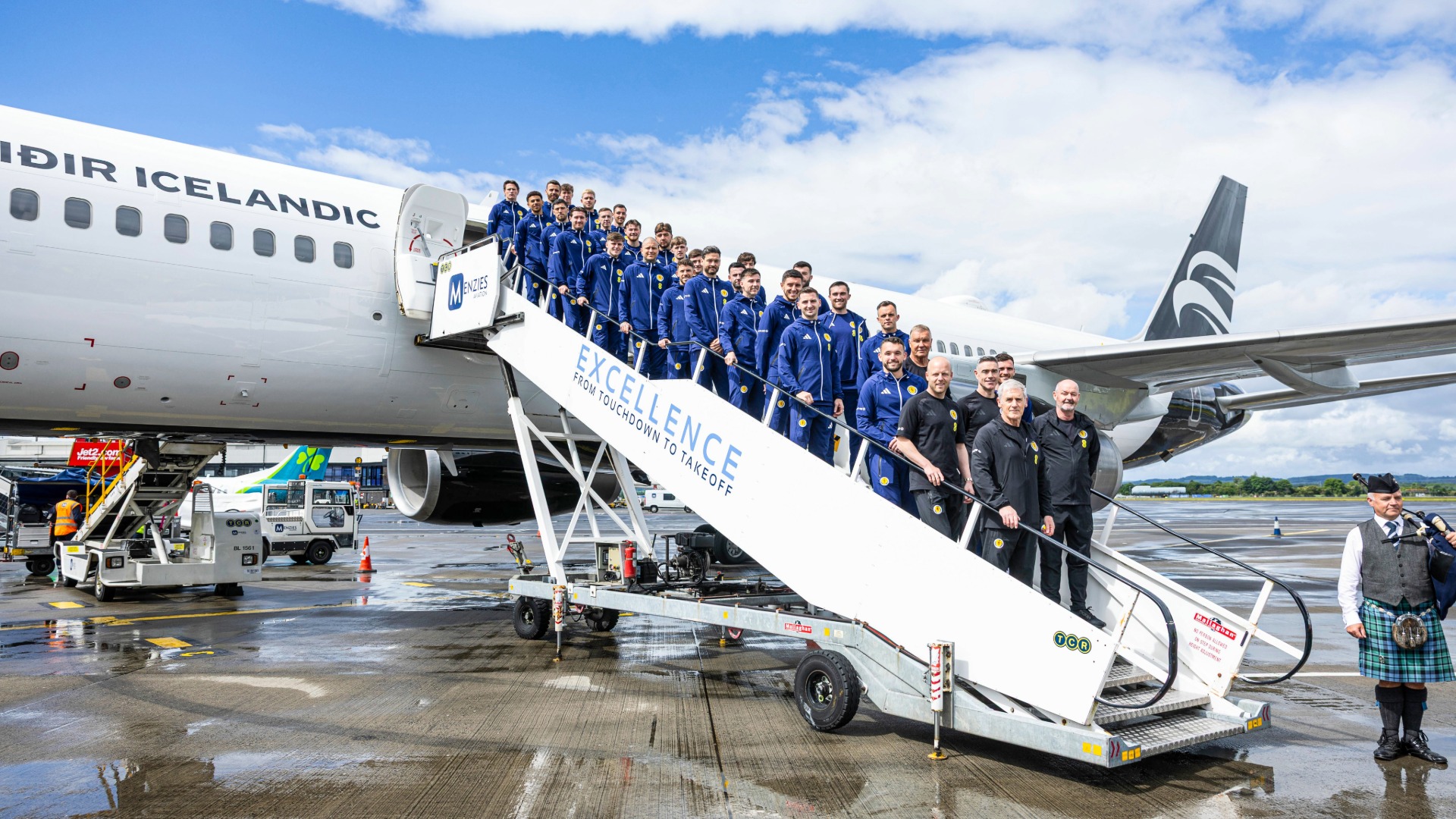 The Scotland squad departs for Florida