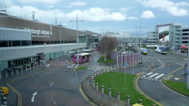 Flights from Edinburgh and Glasgow airports disrupted by fuel shortage