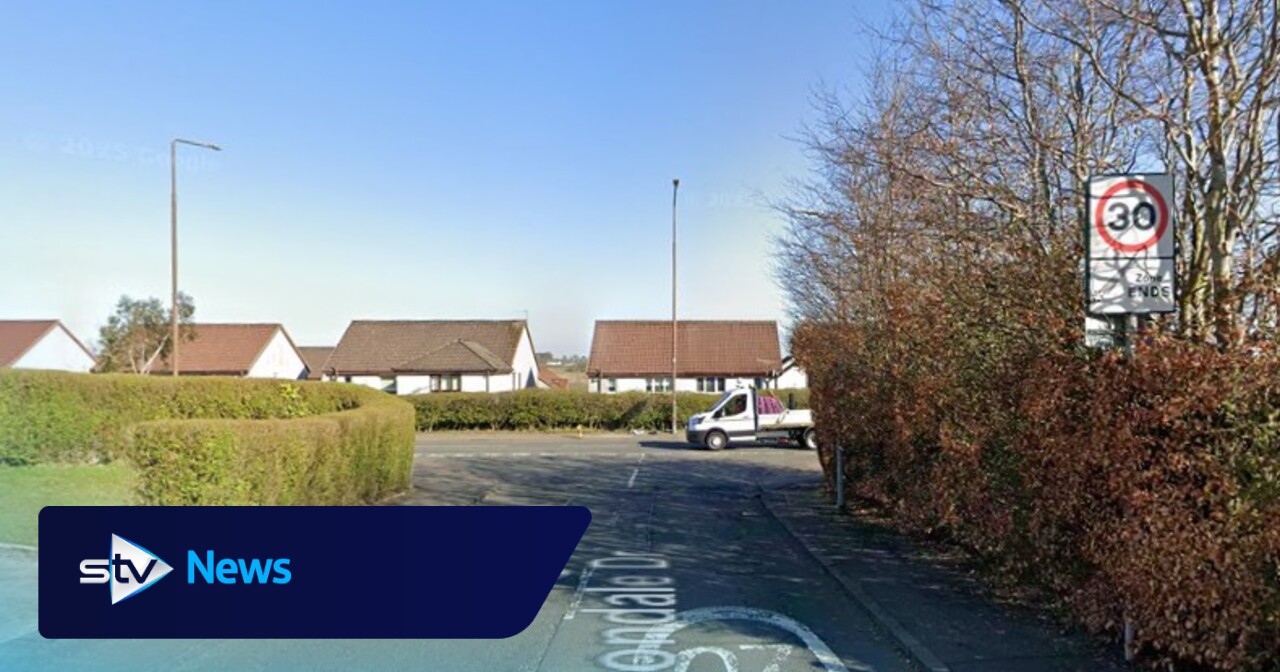 Girl Ten Seriously Injured After Being Hit By Car Near School In girl-ten-seriously-injured-after-being-hit-by-car-near-school-in