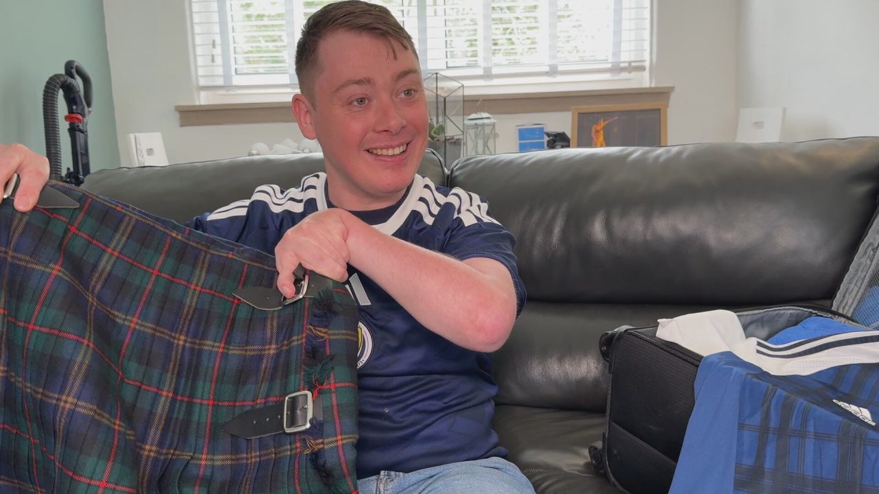 Scotland fan to bring Andy Goram’s France 98 kilt to World C