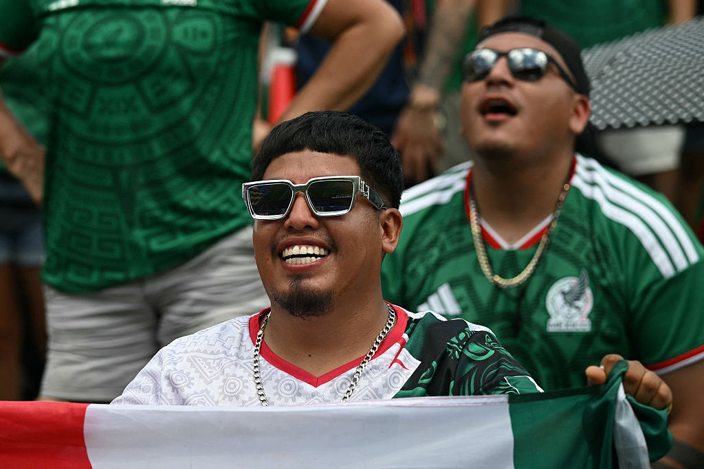 Raul Jimenez scores as World Cup hosts Mexico grab