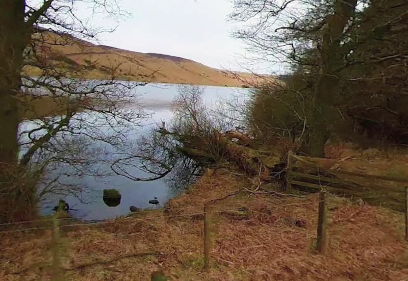 Body pulled from North Lanarkshire loch in search for missing swimmer
