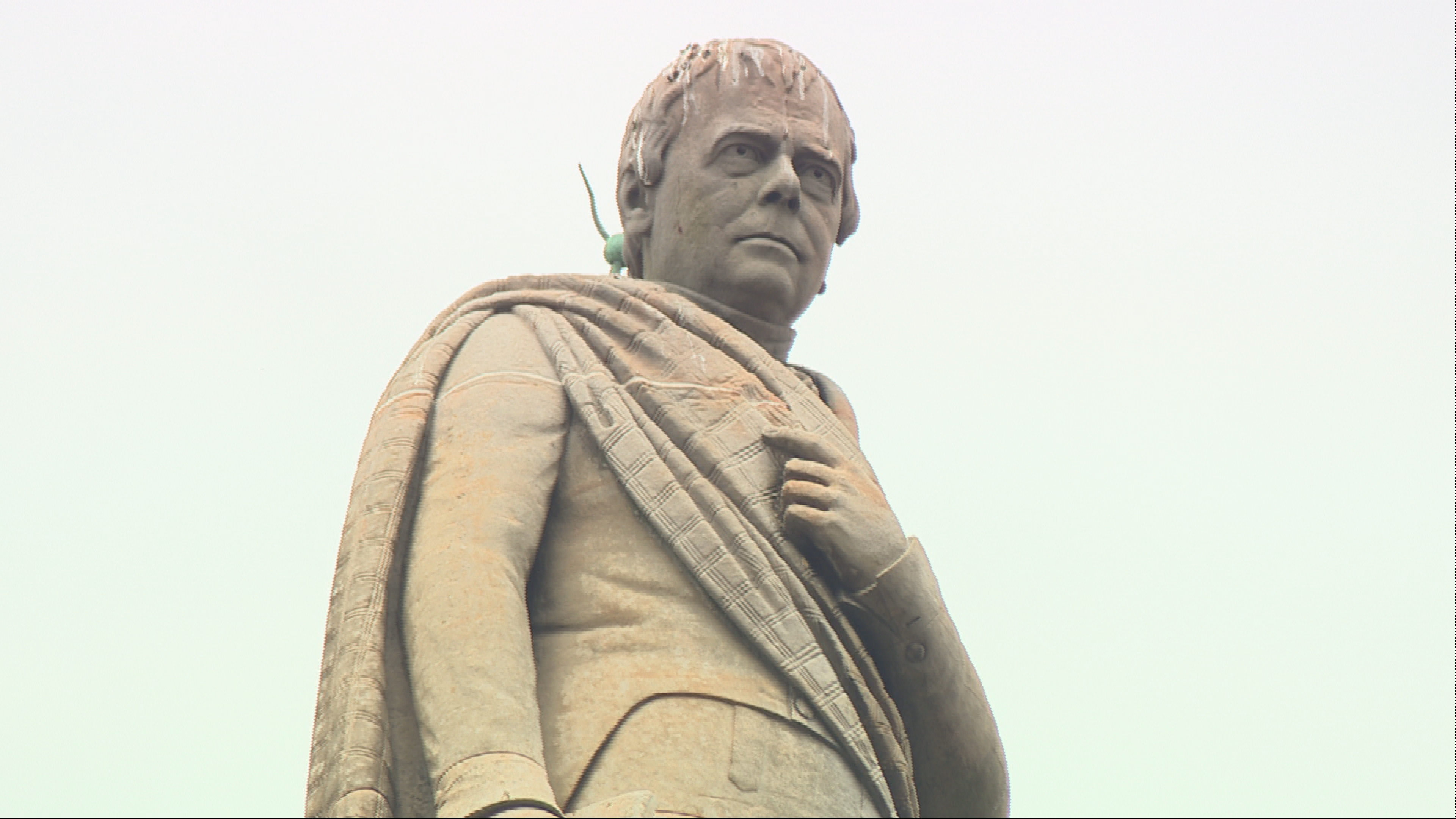 The restoration of the Sir Walter Scott monument is expected to be completed in August