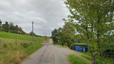 Man dead and child injured after crash in Highlands