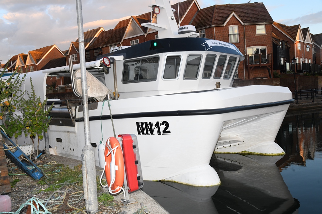 Fishing vessel New Horizon