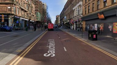 Man taken to hospital after serious assault in Glasgow city centre