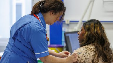 Meningitis B vaccine to be offered to thousands of young Scots